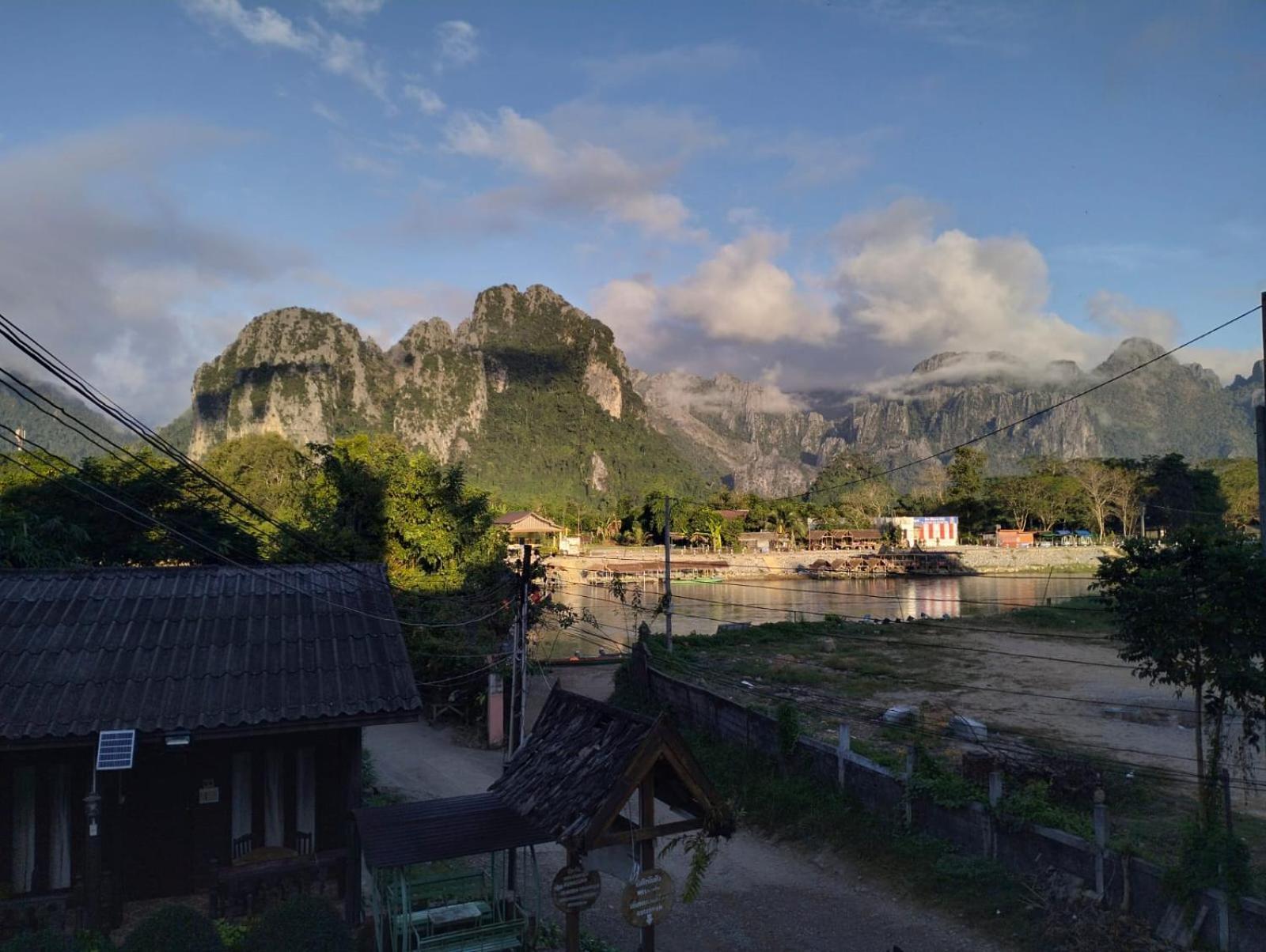 Bungalows Le Jardin Vangvieng Vang Vieng Ngoại thất bức ảnh