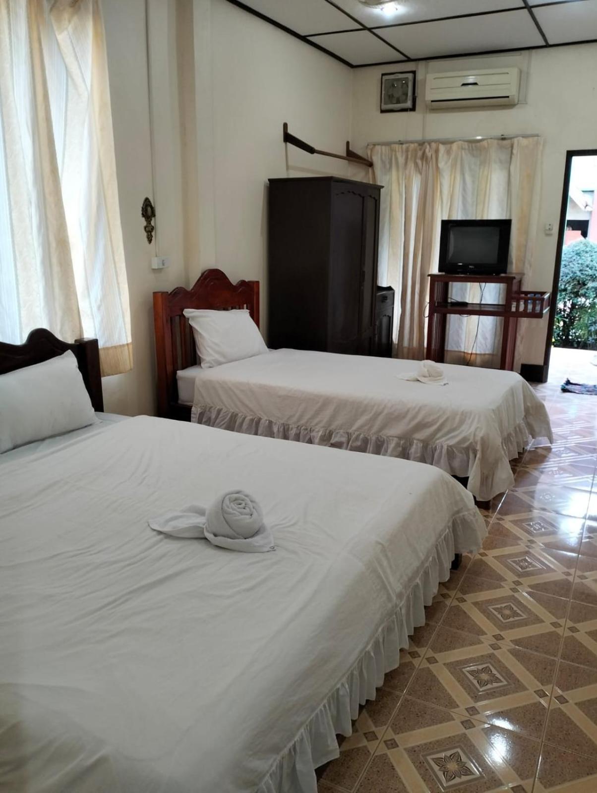 Bungalows Le Jardin Vangvieng Vang Vieng Ngoại thất bức ảnh