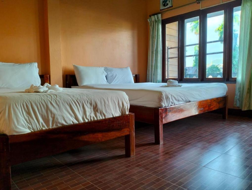 Bungalows Le Jardin Vangvieng Vang Vieng Ngoại thất bức ảnh